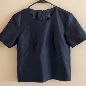 Black short sleeved shirt
